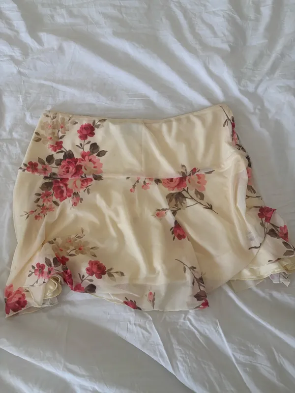 Tiger Mist Freya Lace Skirt - Image 4