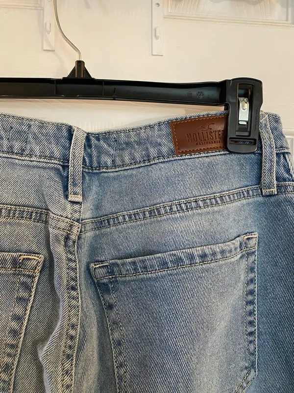 Hollister Jeans - Image 3