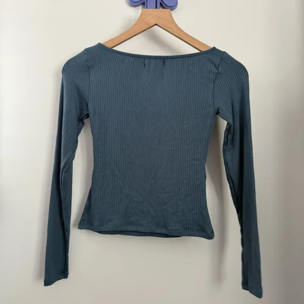 Motel Rocks XS NEW Dinar Split Hem Top In Mineral Blue - Image 4