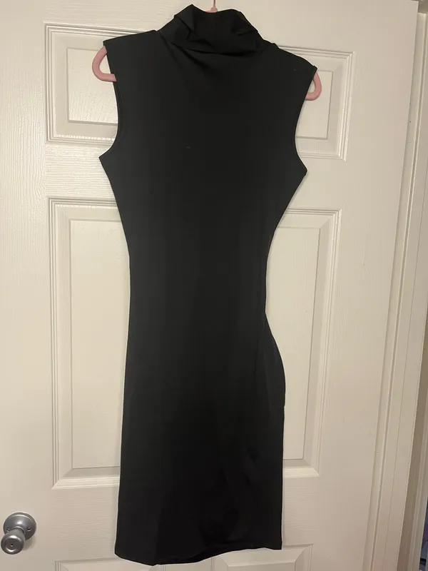 Women’s Sleeveless Black Sheath Dress - Image 3