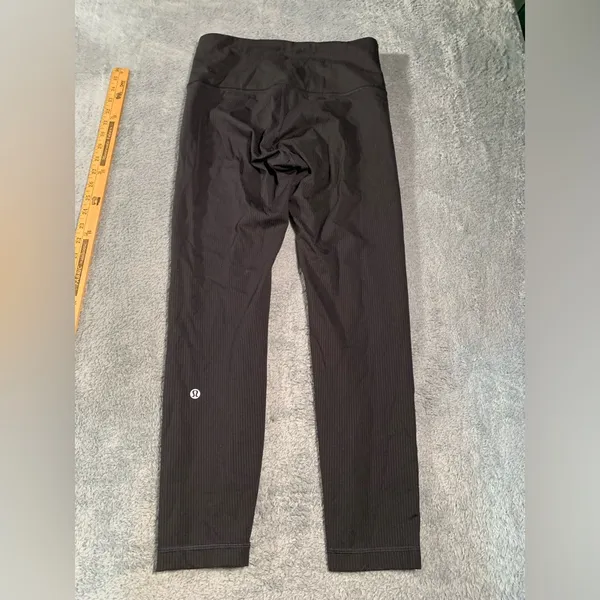 Lululemon Wunder Train High-Rise Ribbed Tight 25" 8 - Image 8