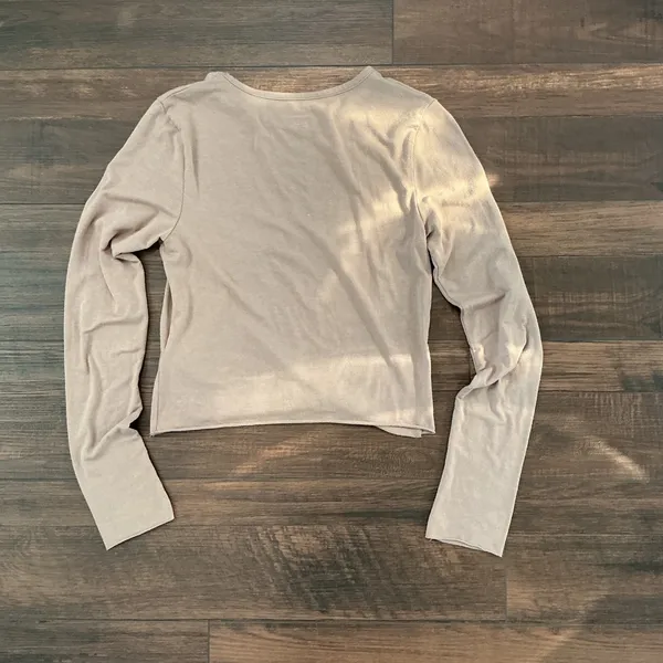 Anthropologie Long Sleeve Crew Neck Top Taupe Brown Raw Hem Small Minimalist - Image 3
