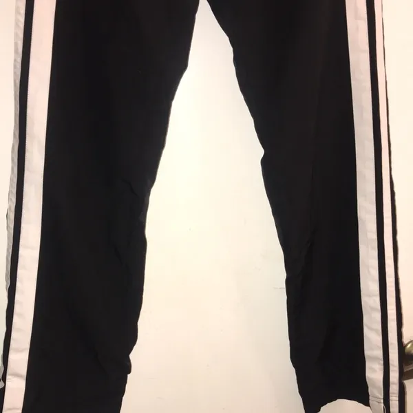 Nike -   windbreaker Track  pants Large - Image 2