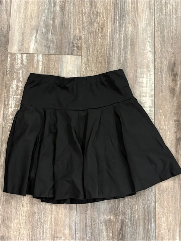 HALARA Black Tennis Skirt small - Image 2