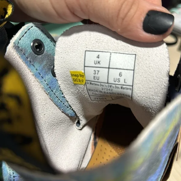 Dr‎ Martens boots 1460 Pascal Tie Dye Blue Pattern Boot size 6 moto boho - Image 5