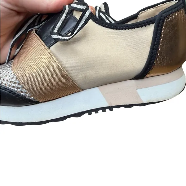 👟✨ Steve‎ Madden Antics Metallic Strap Lace-Up Sneakers Gold Black 7.5 ✨👟 - Image 2