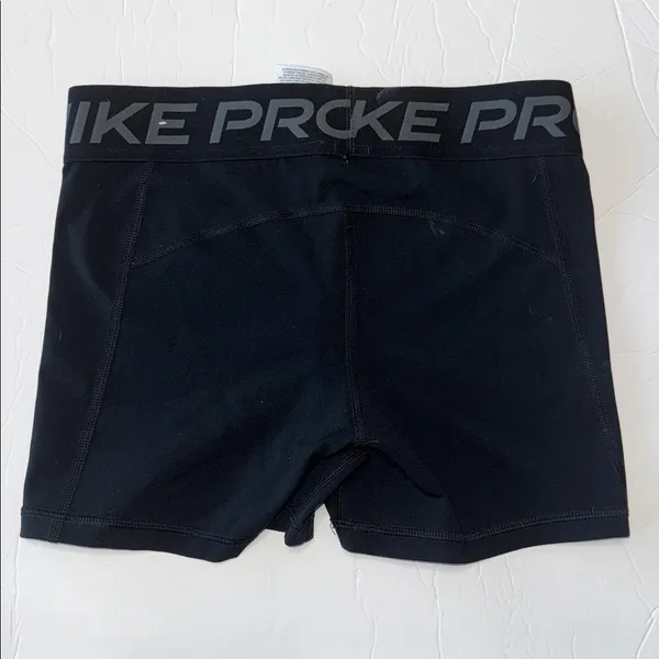 Nike Pro Women's Athletic Black Shorts spandex M medium dri fit - Image 3