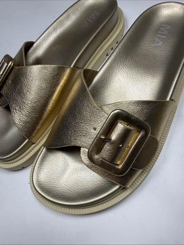 Mia Gya Platform Buckle Slide Sandal in Metallic Gold S-589 Sz 8.5 - Image 3