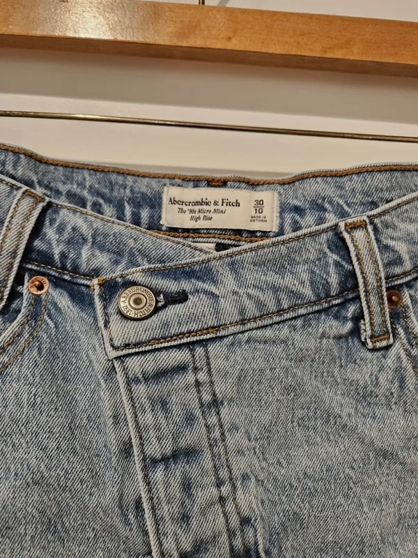 Abercrombie 90s High-Rise Micro Mini Skirt Curve Love - Image 2