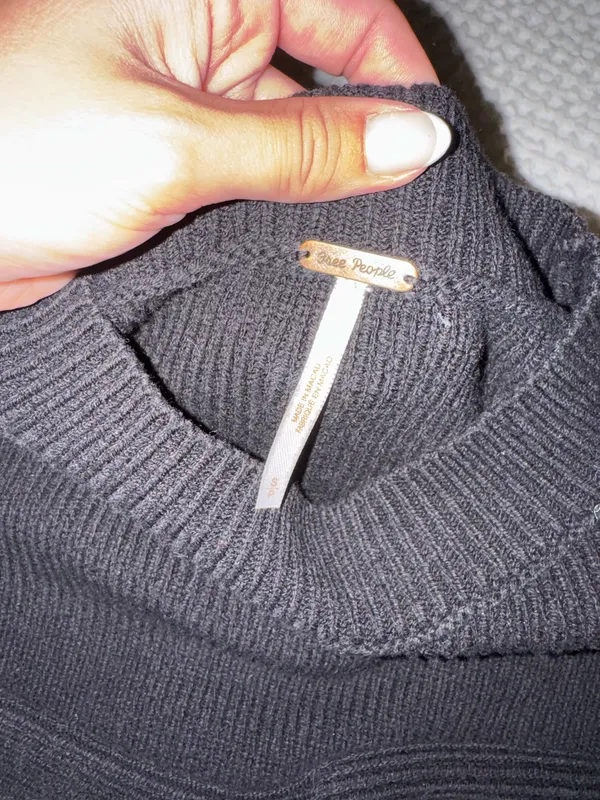 Free People Sweater - Image 3