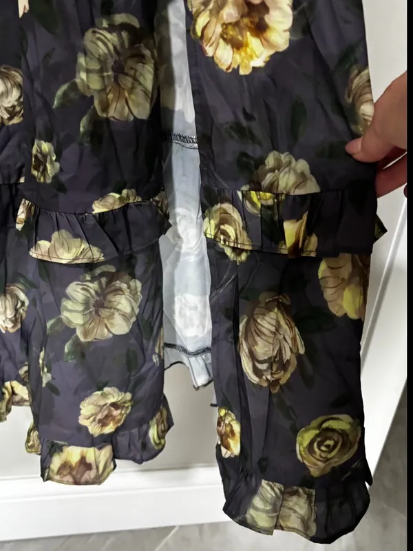 Petal & Pup Lillee Tiered Maxi Dress Lavender Floral Size M - Image 4