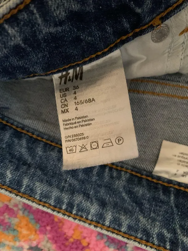 H&M Straight Leg Jeans - Image 4