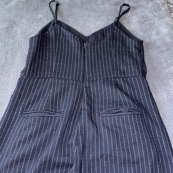 Anthropologie Size 2 Black Wide Leg‎ Pin stripped Jumpsuit - Image 4