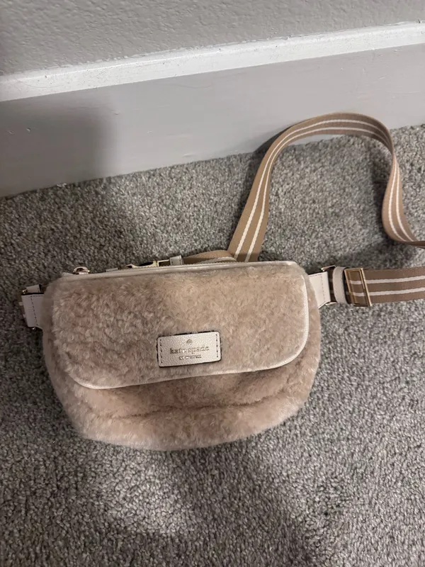 Kate Spade Sherpa belt bag - Image 4