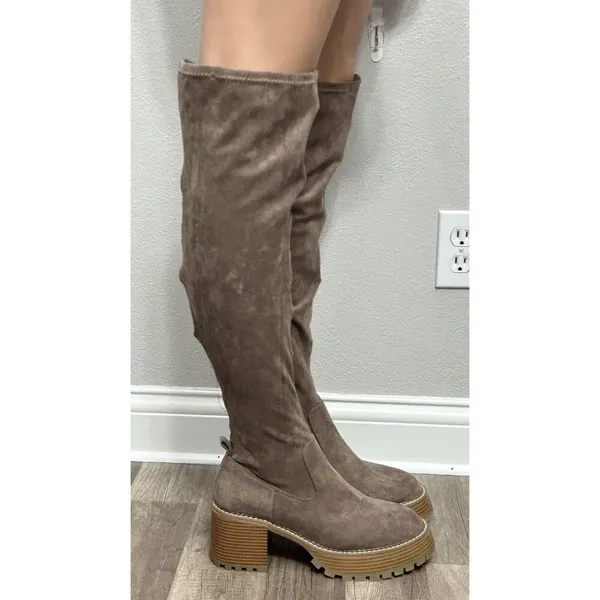 NEW Altar’d State Faux Suede Over The Knee Boots Taupe Chunky Lug Sole Size 8.5M - Image 2