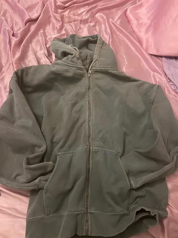 Brandy Melville Christy Hoodies Oversized - Image 2