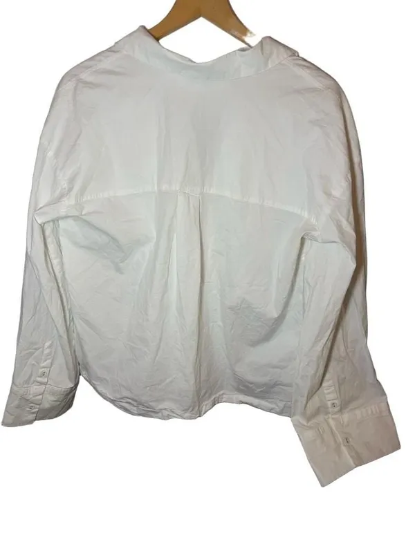 Princess Polly white button-up shirt with tie front and collar - Image 4