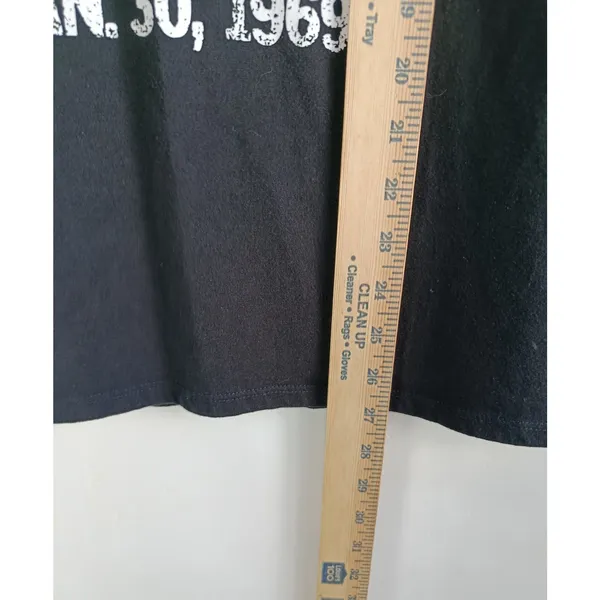 The Beatles Rooftop Concert 1969 Graphic rock band T-Shirt, Size Medium - Image 7