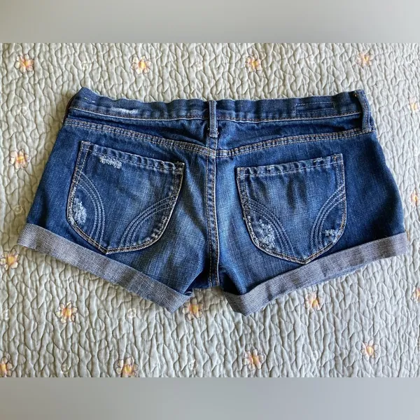 Hollister denim shorts size 0 - Image 5