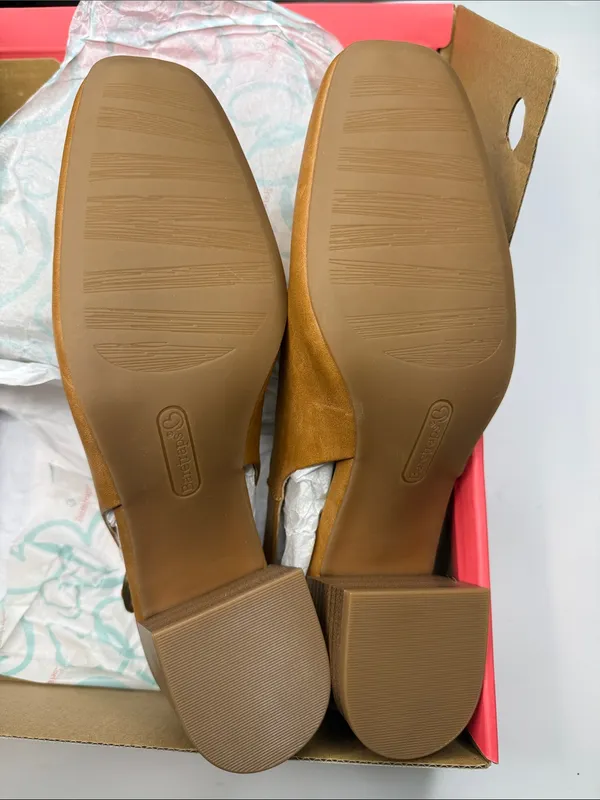 Baretraps Women's Ester Block Heel Slingback Pumps Size 10M Light Almond Brown - Image 4