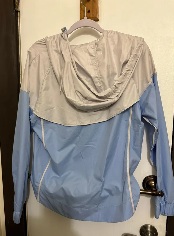 Nike Windbreaker Zip-Up - Image 2
