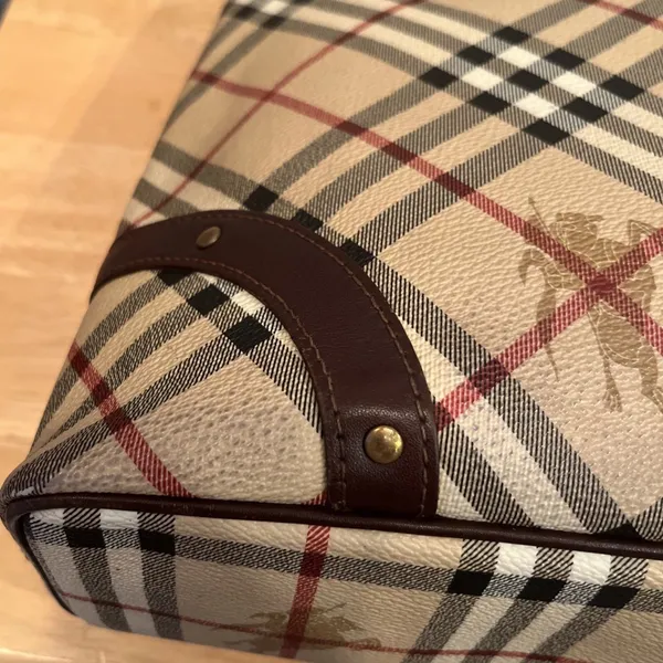 BURBERRY AUTHENTIC Nova check+‎ horse pattern, vintage purse handbag - Image 6