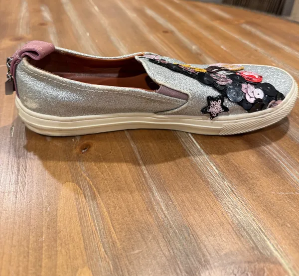 Coach “Route 41” Cherry Collection Silver Glitter Slip-On Sneakers Women's 8.5 - Image 3