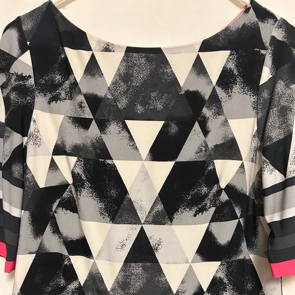 ELIZA J‎ Shift Dress Black Ivory Pink Geometric Short Sleeve Size 8 - Image 4