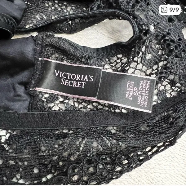 Victoria’s Secret Coquette Lace Bralette Wireless Triangle Bra Black Pull On S - Image 5