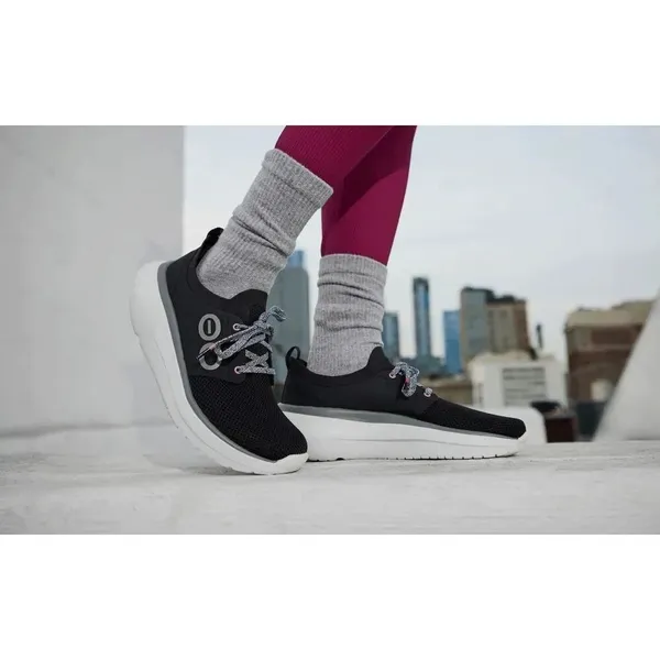 ✨Oofos WOMEN'S LACE-UP SHOE SZ 11 SNEAKERS✨ - Image 2