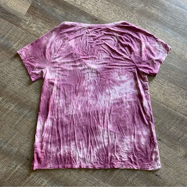 American Eagle V Neck Top Purple Tie Dye Wine Pink - Image 6