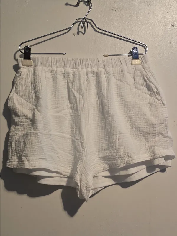 Princess Polly White High-Waist Gauze Shorts - Image 2