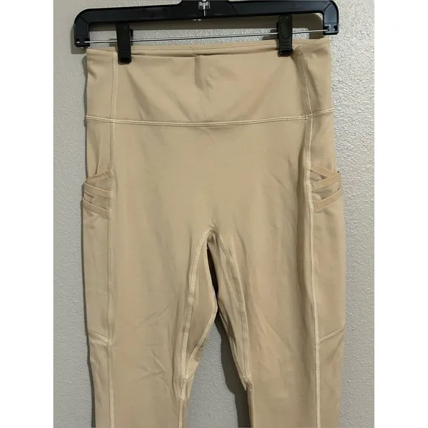 Fabletics Motion 365 Neutral Nude Mesh Pocket 7/8 Leggings Women’s Size Medium - Image 3