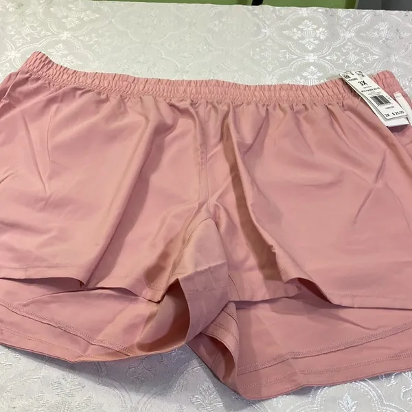 Adidas women shorts 3X - Image 8