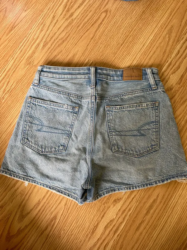 American Eagle mom shorts - Image 3