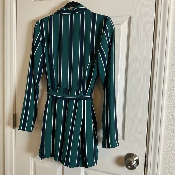Rules of Etiquette Green & Navy Striped Blazer Romper Size Small NWT - Image 9