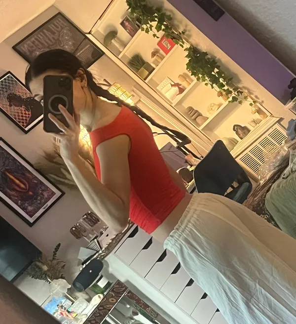 red asymmetric top - Image 2