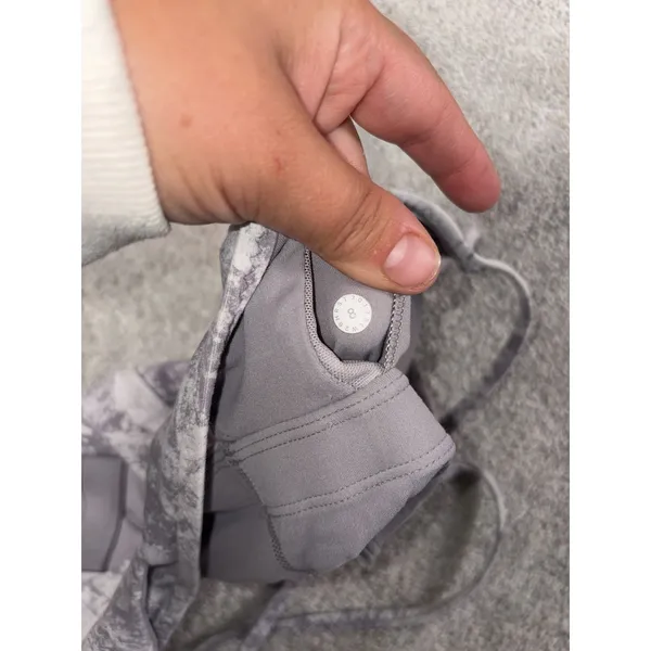 Lululemon Sports Bra Womens‎ 8 White Gray Marble Strappy Yoga Expand Your Limits - Image 3