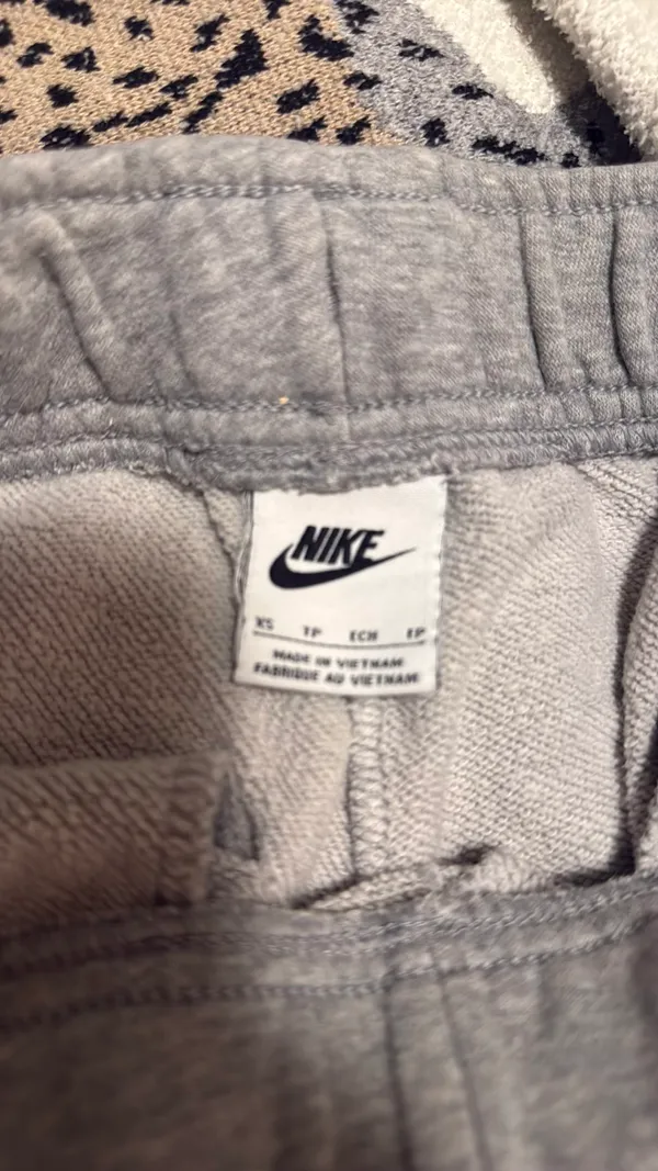 Nike Sweatpants Grey Extra Small - Image 2