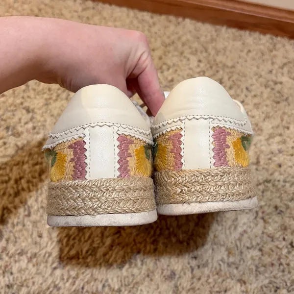 Dolce Vita Azalia Floral Embroidered Woven Raffia Sneakers Size 8.5 - Image 7
