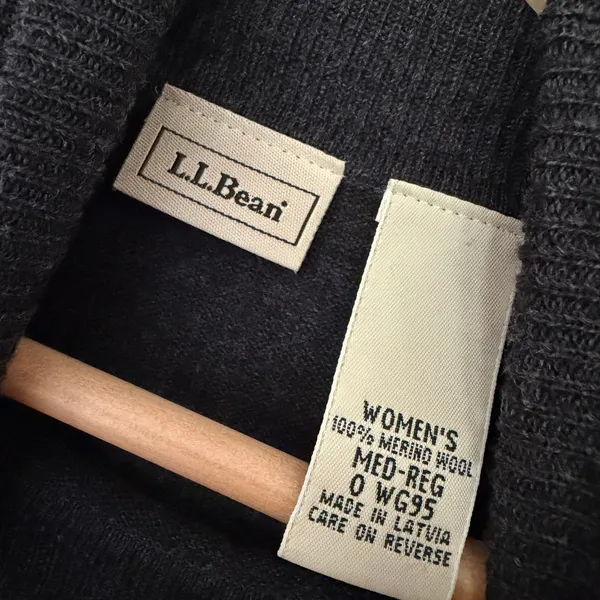 LL Bean Turtleneck Sweater Womens M Black Gray Excellent Merino Wool Vintage - Image 3