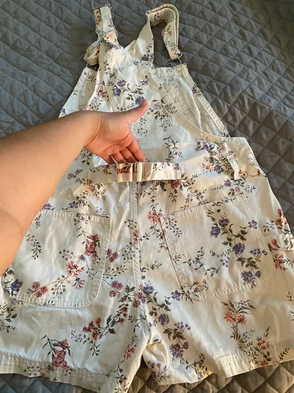 No Boundaries Floral Short Overalls - Image 3