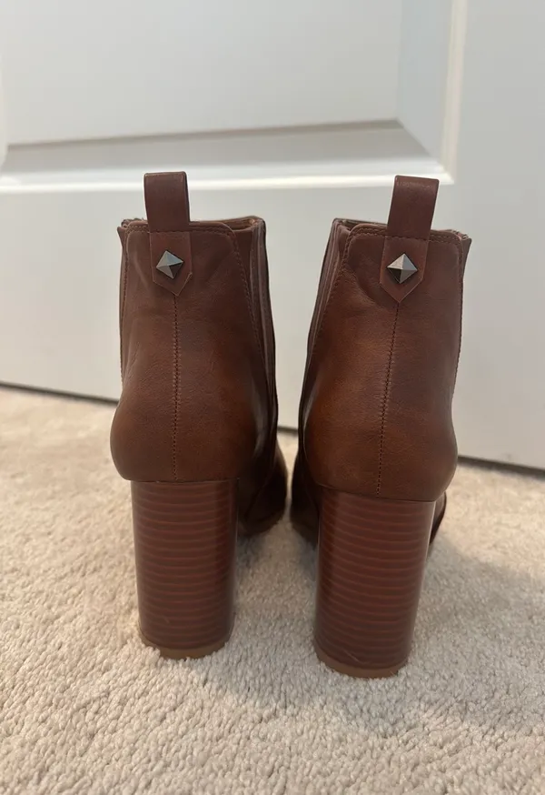 Pointed Toe Brown Ankle Boots Size 8 - Image 4