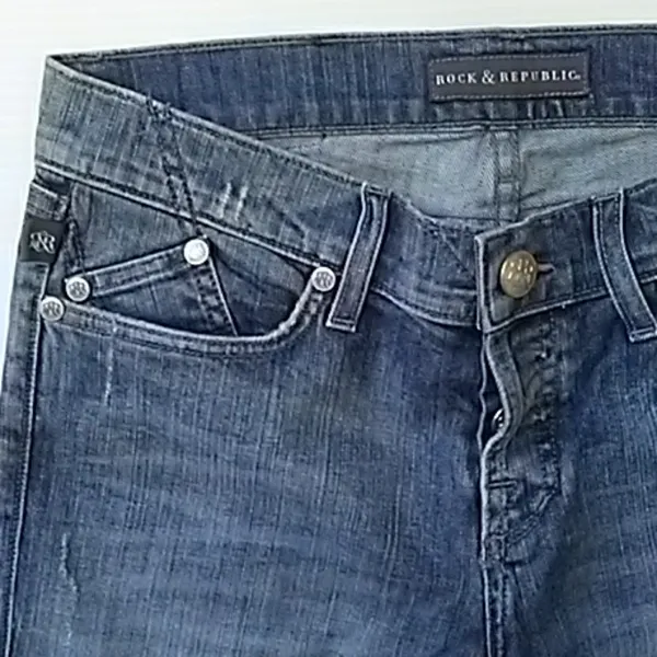 FINAL MARKDOWN Ladies' Rock & Republic Distressed Jeans 30 - Image 3