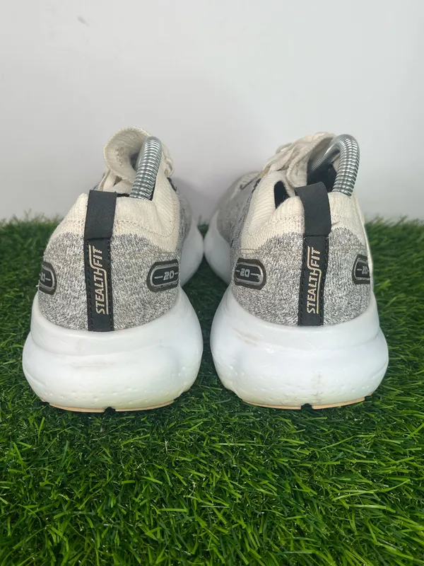 Brooks Glycerin 20 Running Shoes Gray Cream Women Size 9.5 Road Running Sneakers - Image 5