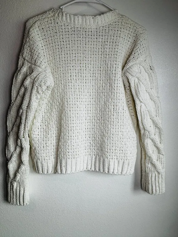 Aeropostale White Winter sweater / Coat - Size XS (Like New) - Image 2