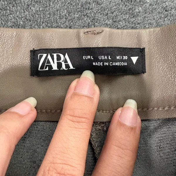 Zara High Waist Tan Shorts Size L - Image 6