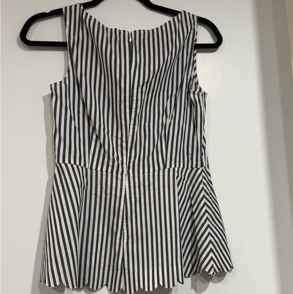 Banana Republic Striped Peplum Top | Navy White | Size 0 | Scalloped Hem - Image 2
