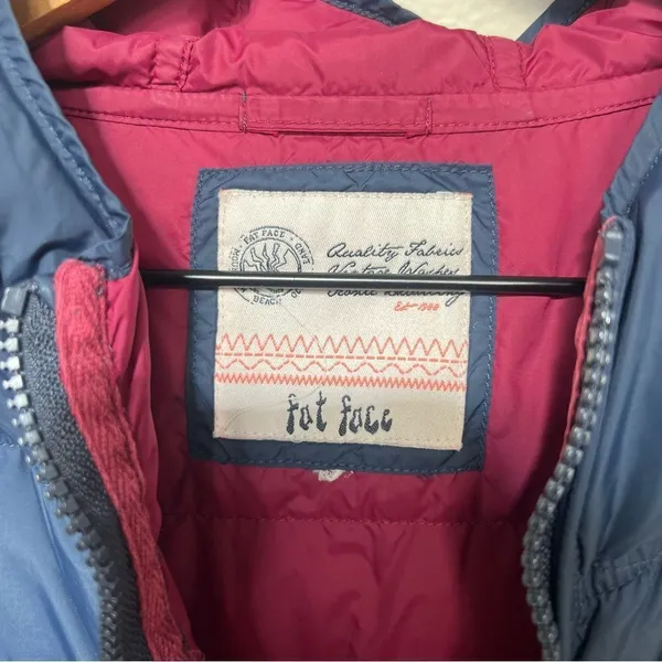 Fat Face Lightweight Puffer Coat Down Jacket Navy Burgundy Size Medium - Image 2