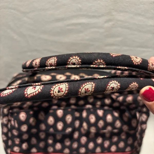 Vera Bradley Multi Compartment Large Shoulder Tote Bag with matching Wristlet - Image 4
